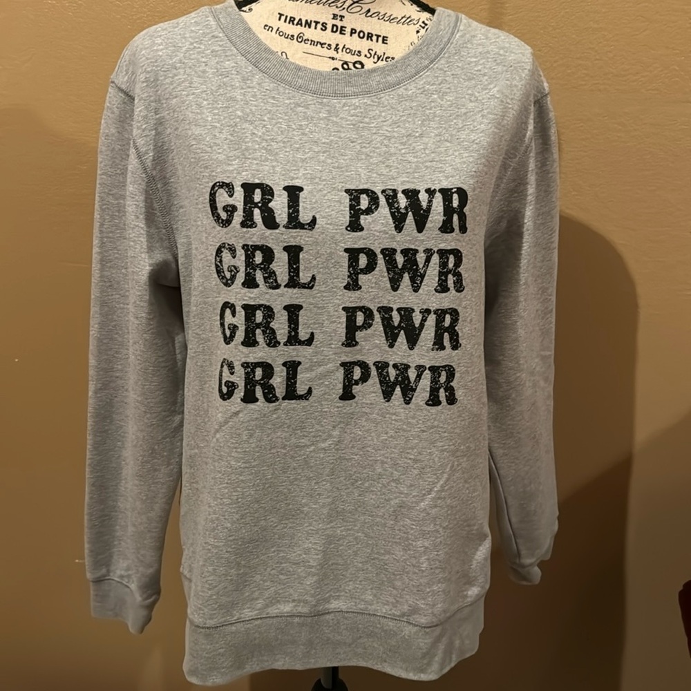 Green tea, gray sweatshirt, girl, power